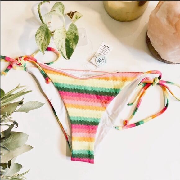 NEW NWT L*SPACE REVOLVE Rainbow Stripe White Cheeky Swimsuit Bikini Bottom XS - Picture 2 of 11